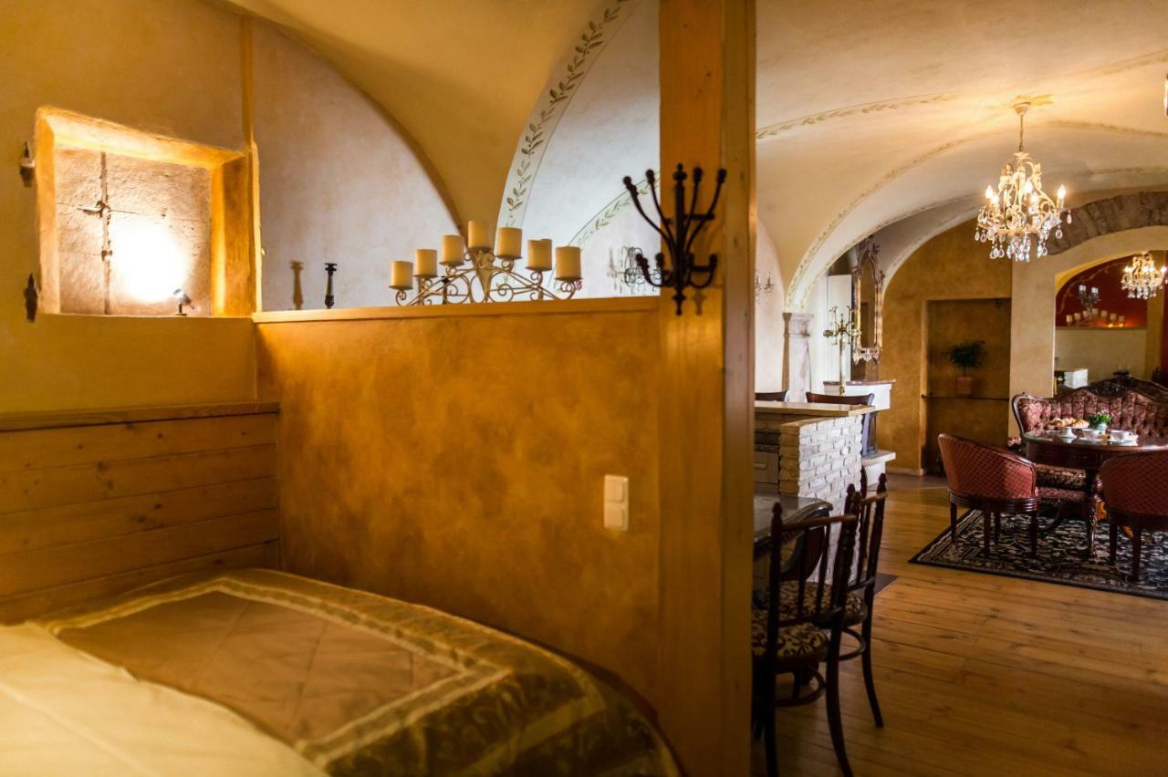Apartamento Antique Old Town Studio By Urban Rent Vilna Exterior foto